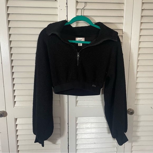 BDG Sherpa Fleece Cropped Zip Pullover Sweatshirt - Picture 1 of 3